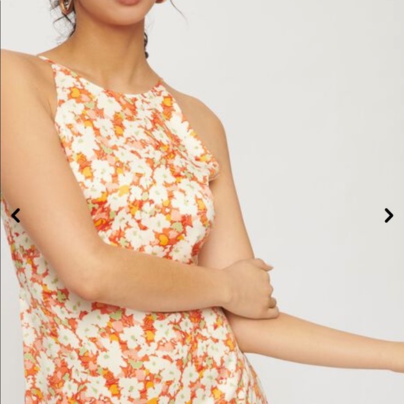 Floral Patterned Dress with Bow Tie Back - Picture 3 of 7